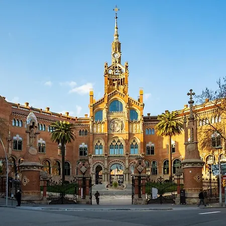 Appartamento Fridays Flats Whisper-Quiet Near Sagrada'S Heart Barcellona Esterno foto